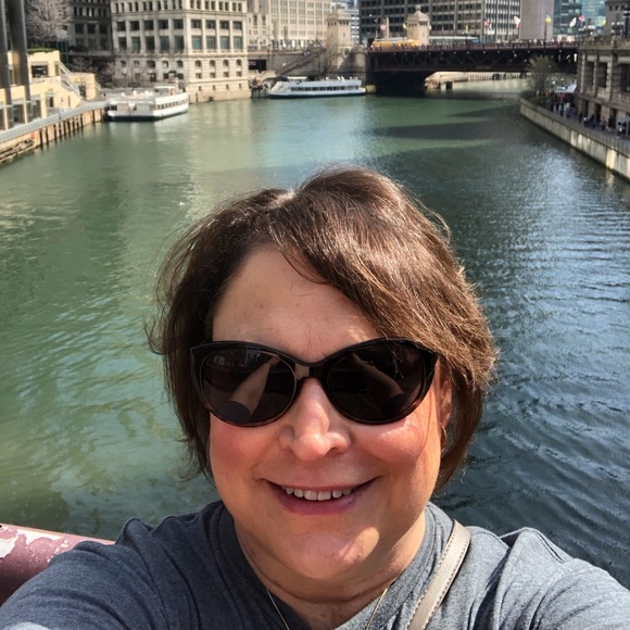 Meet your Posher, Tammy - Picture 1 of 1